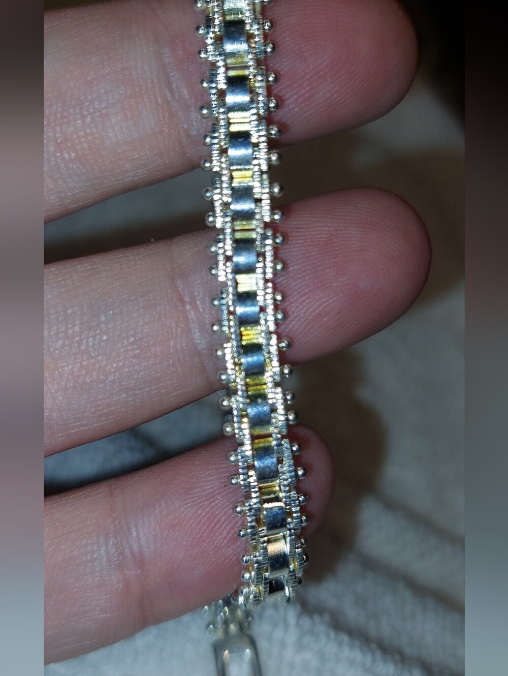 Two-Tone Gold and Silver Women's Bracelet - Elegant Link Design
